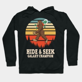 Hide and Seek World Champion Retro Vintage Bigfoot Silhouette Hoodie